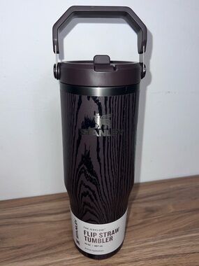 Stanley Flip Straw Tumbler - Dark Brown